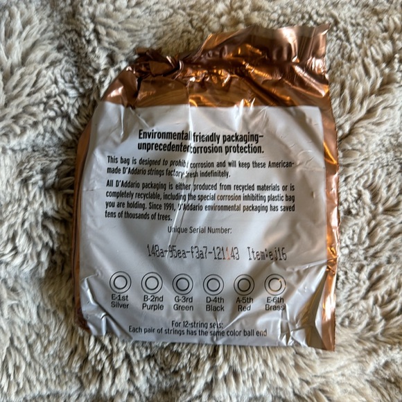 Guitar strings - Picture 3 of 3